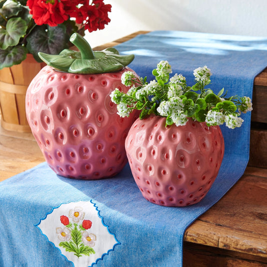 6" Strawberry Vase
