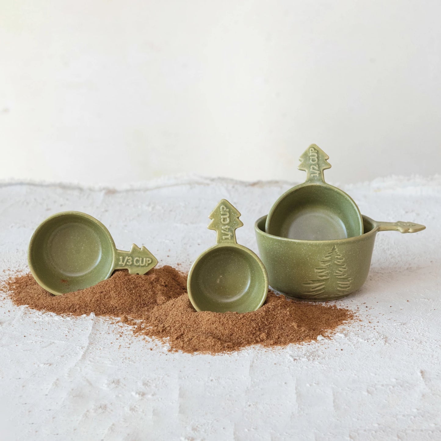 Green Stoneware Tree Measuring Cup Set